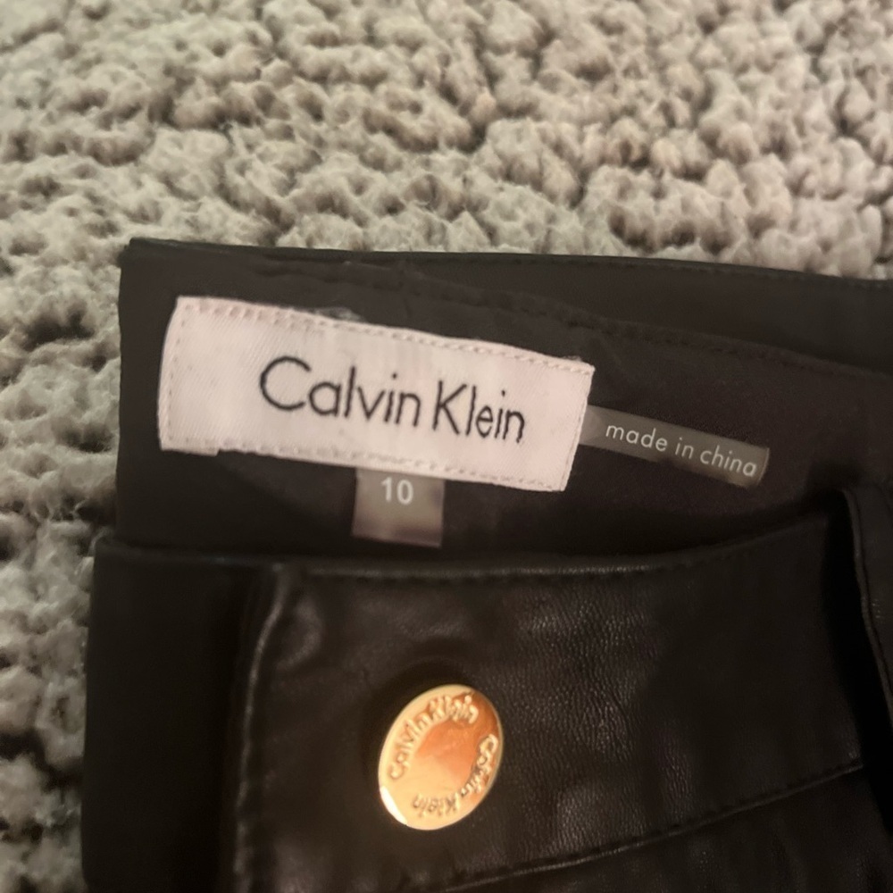 Calvin Klein vintage black leather pants women’s 10 - Picture 2 of 4